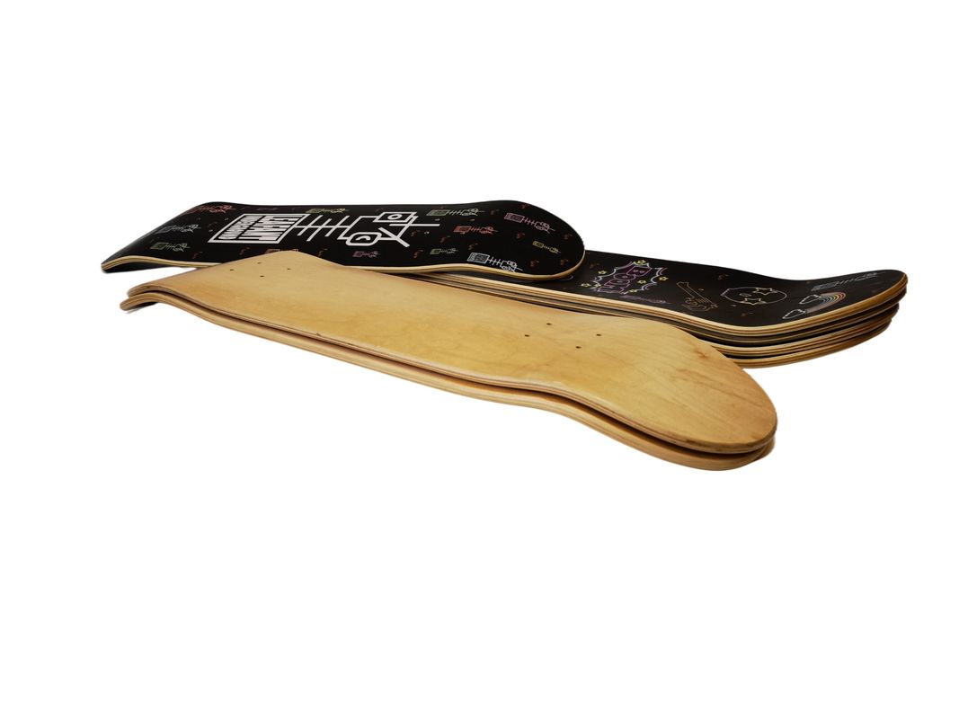 2024 Hot Sales Style 7 Ply Maple Custom Concave Double Kick Chuyên nghiệp Long Board Skateboard
