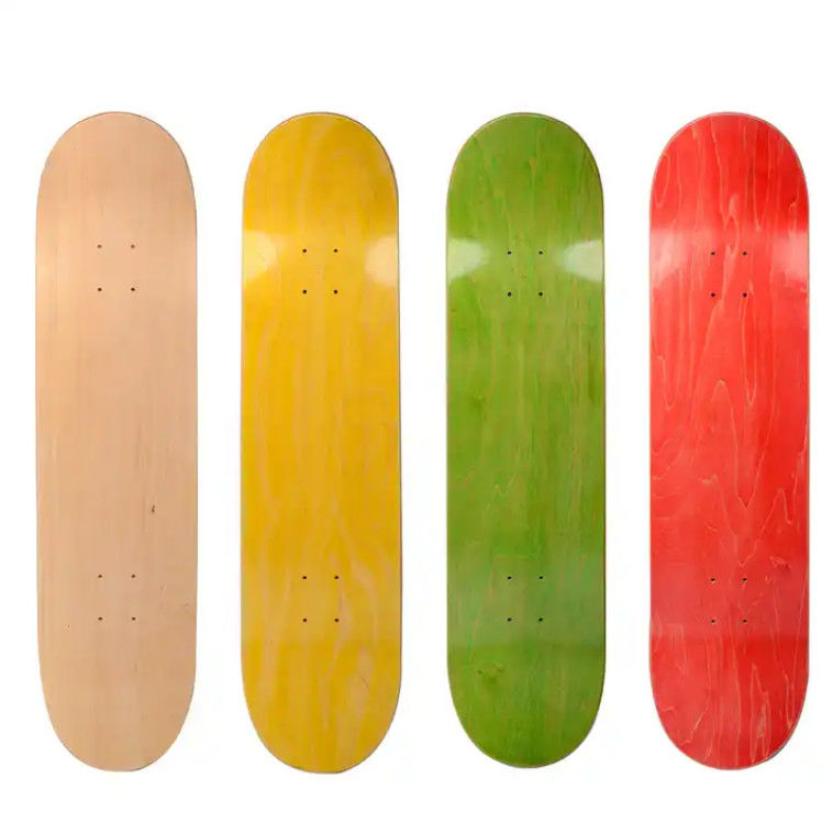 Màu trắng thanh lịch Seven Ply Skateboards gỗ thành phố Skateboards cho người trượt băng chuyên nghiệp