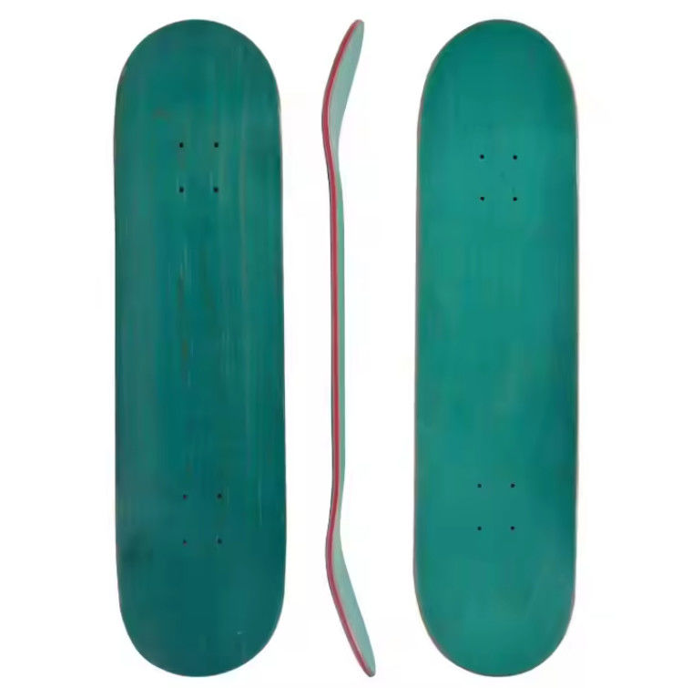 Màu tùy chỉnh 7Ply Skateboard với bánh xe polyurethane thân thiện với môi trường