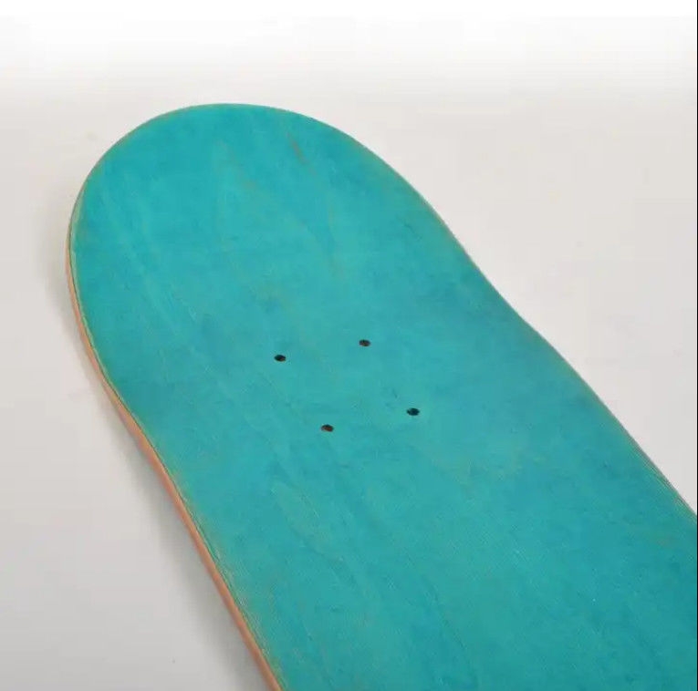 Màu tùy chỉnh 7Ply Skateboard với bánh xe polyurethane thân thiện với môi trường